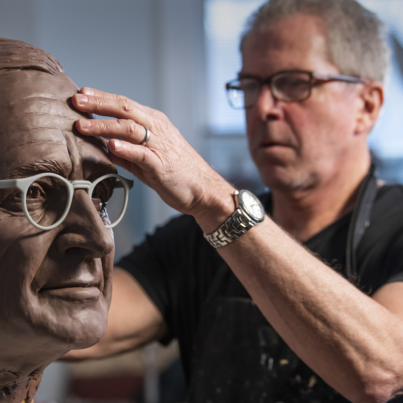 Tom Corbin, sculptor of the Harry S. Truman Statue