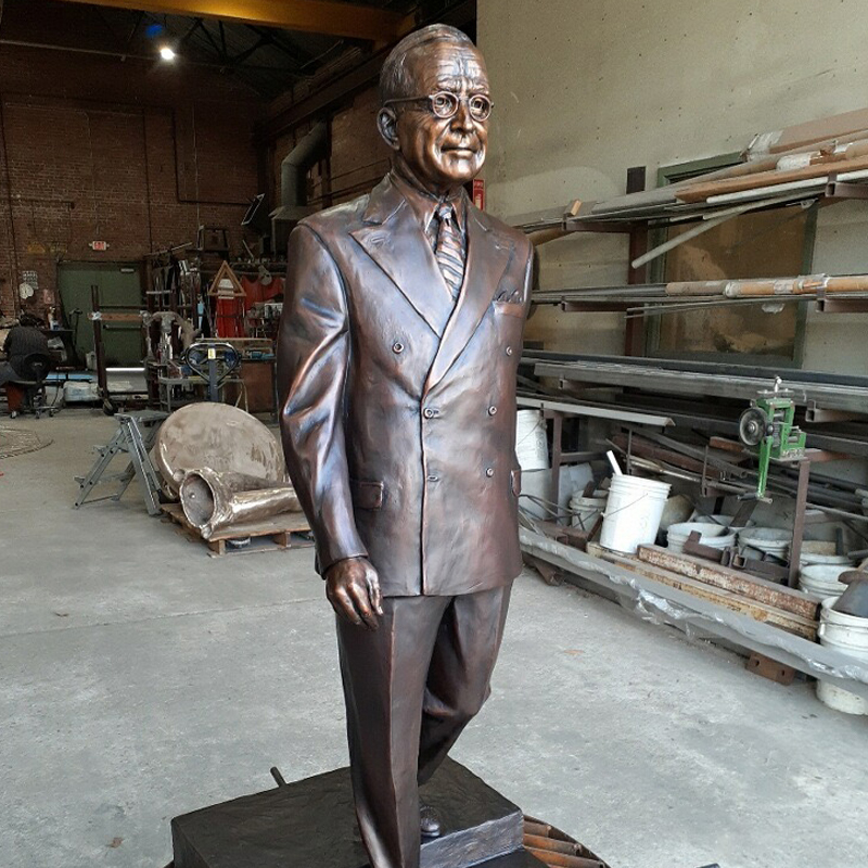 Completed bronze Truman Statue